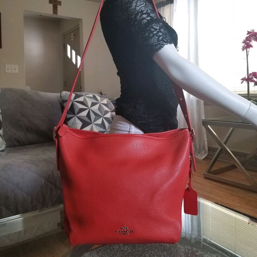 Gorgeous COACH Large Leather Hobo